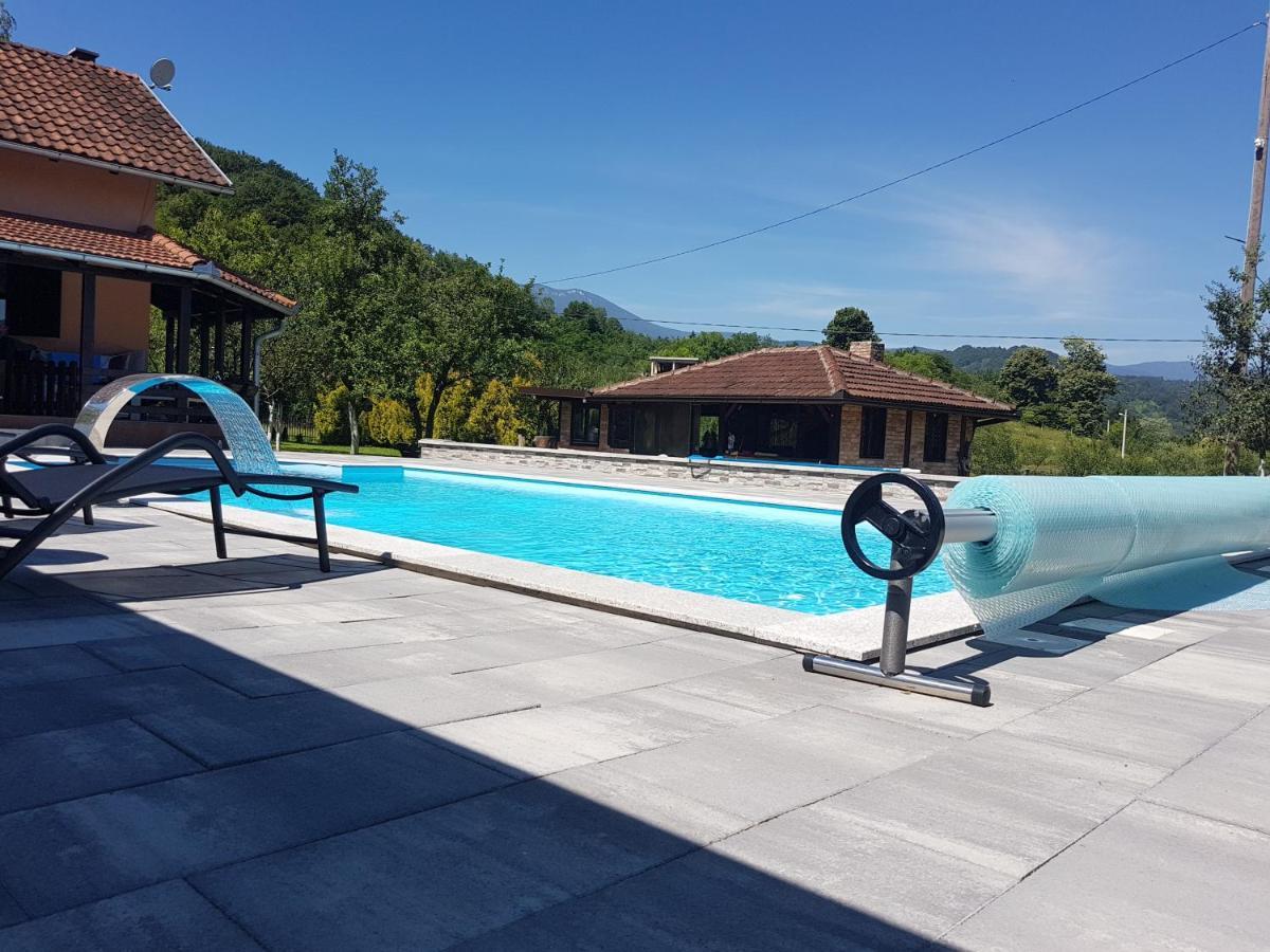 Holiday Home Emir Račić エクステリア 写真